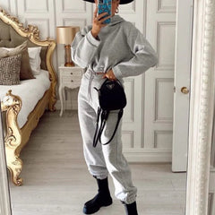 Cozy Sports Outfit - Hoodie & Sweatpants