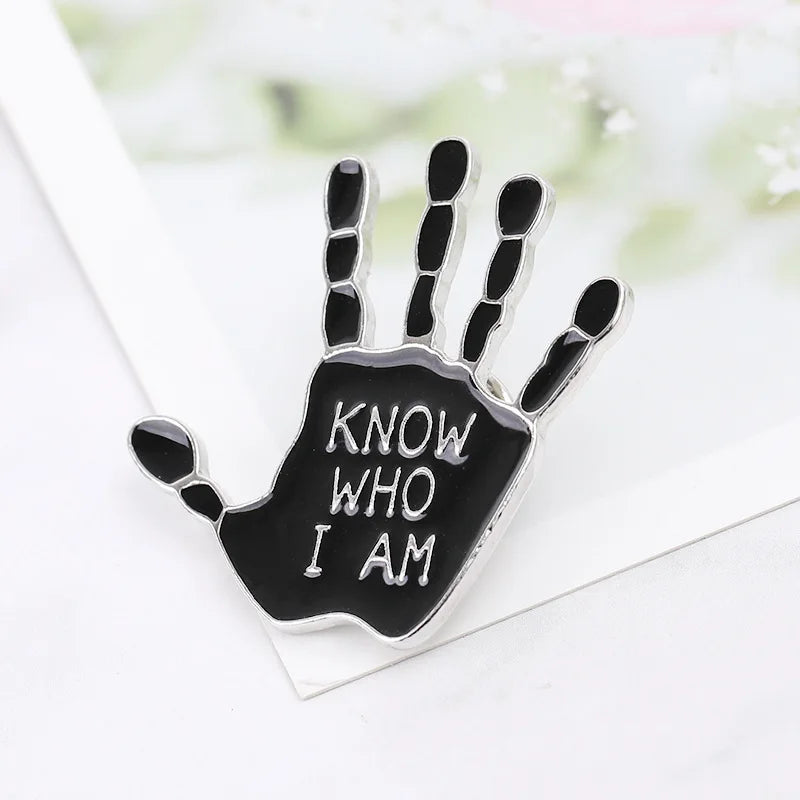 Punk Hand Metal Pins Brooches OK Yeah Good Rock Finger Signal Enamel Pin Badges Various Gestures Jewelry for Women Men Kids Gift Kawaii Side