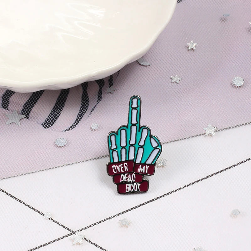 Punk Hand Metal Pins Brooches OK Yeah Good Rock Finger Signal Enamel Pin Badges Various Gestures Jewelry for Women Men Kids Gift Kawaii Side