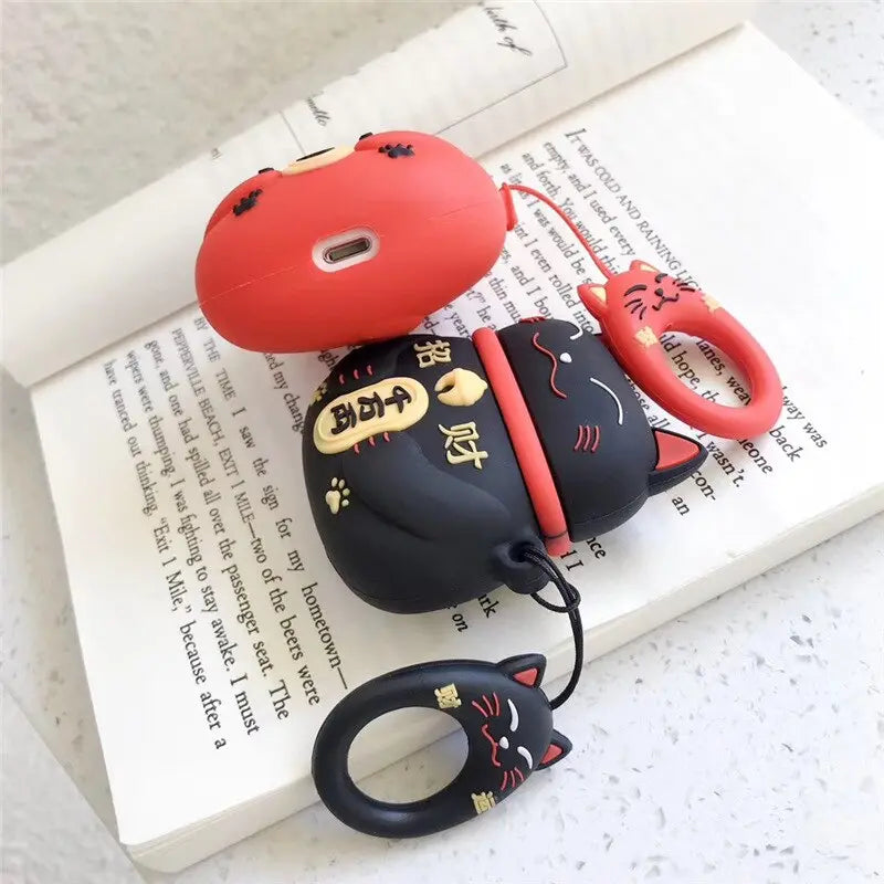 Case Protetora AirPods Gatos Manekineko - Kawaii Side