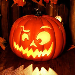 Lampada LED a forma di zucca di Halloween