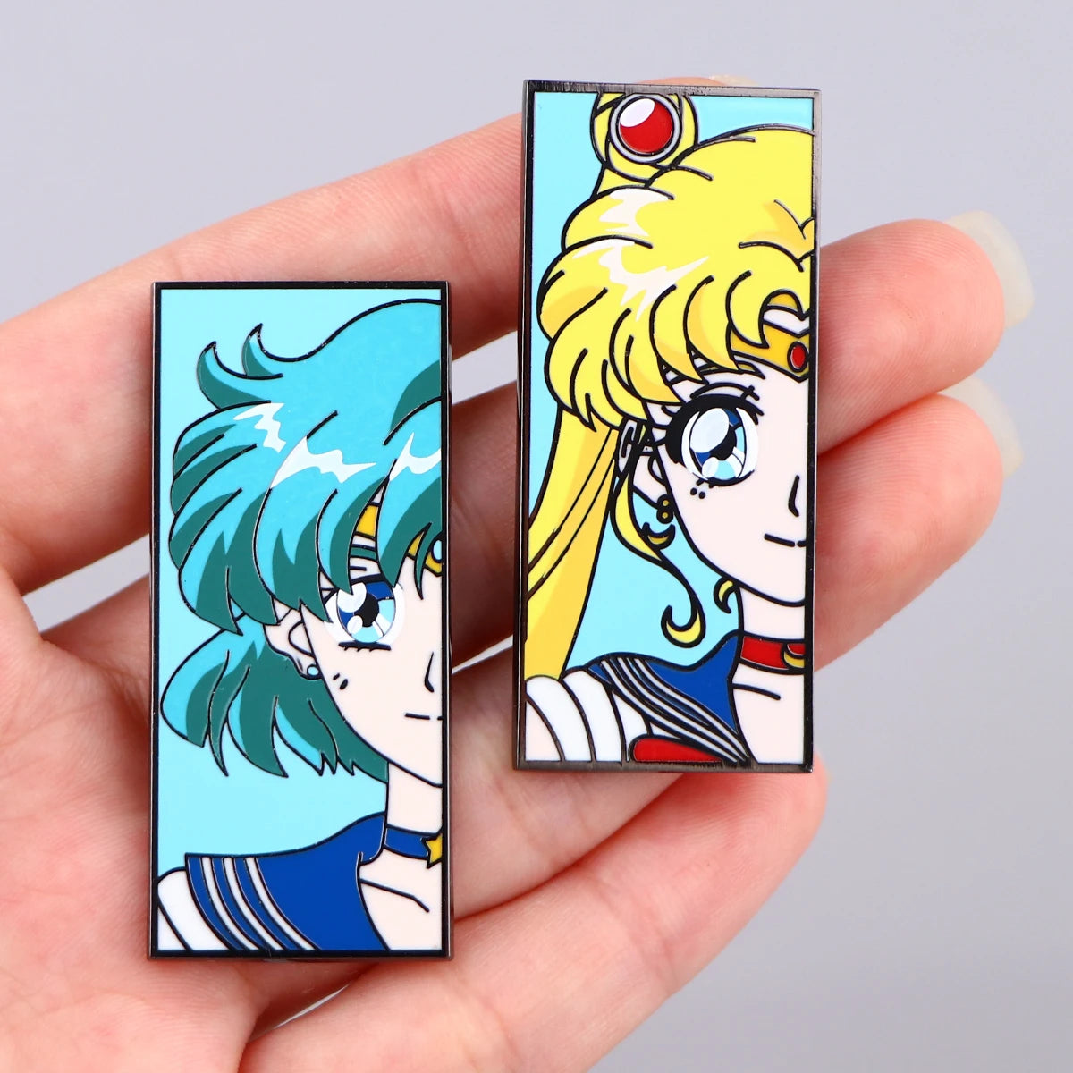 Anime Friends Enamel Pin Brooches for Women Manga Lapel Pins Badges on Backpack Cosplay Accessories Birthday Gift Toys Kawaii Side