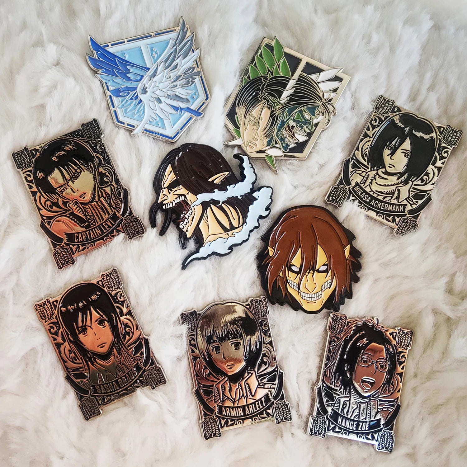 Attack On Titan Levi Ackerman  Shingeki No Kyojin Enamel Pin Lapel Brooch Metal Badge Jewelry Accessary Kawaii Side