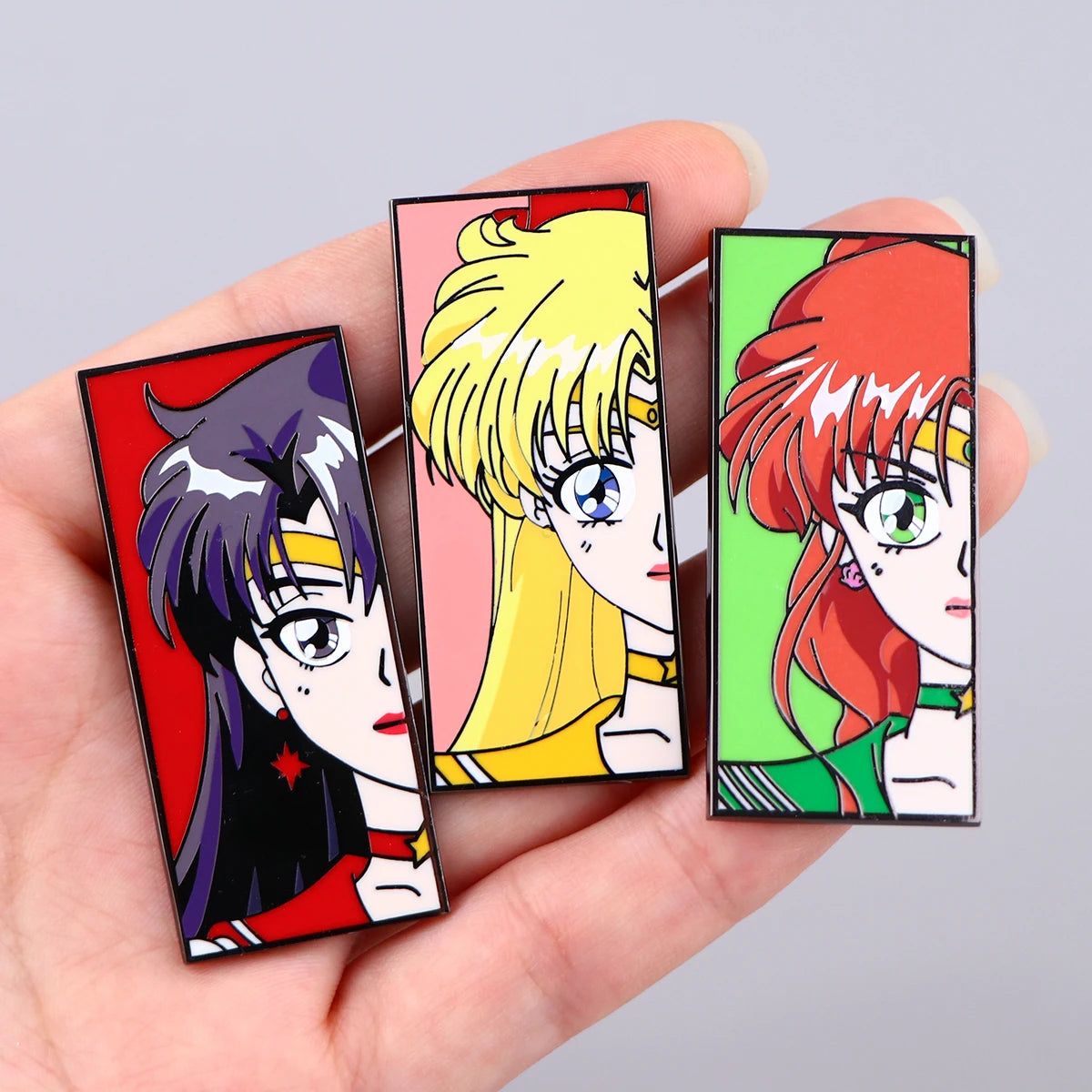 Anime Friends Enamel Pin Brooches for Women Manga Lapel Pins Badges on Backpack Cosplay Accessories Birthday Gift Toys Kawaii Side