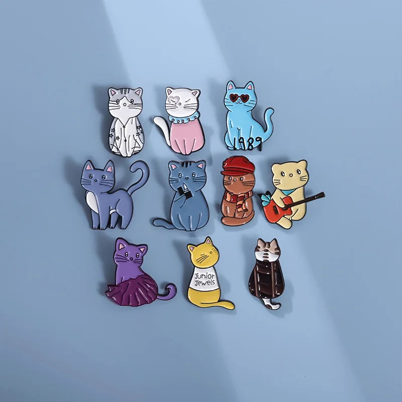 Cartoon Music Guitar Cat Brooch Enamel Pin Cute Kitten Animal Brooches Backpack Lapel Metal Badge Jewelry Gifts for Friends Kawaii Side