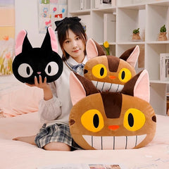 Almofada Super Fofa Pelúcia Neko Basu e Jiji Ghibli Kawaii Pelúcia GatoGeek 