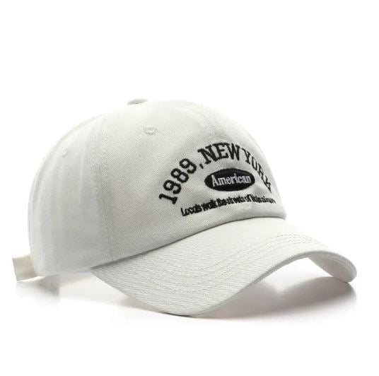 Boné 1989 New York Casual Estiloso Boné GatoGeek Branco 