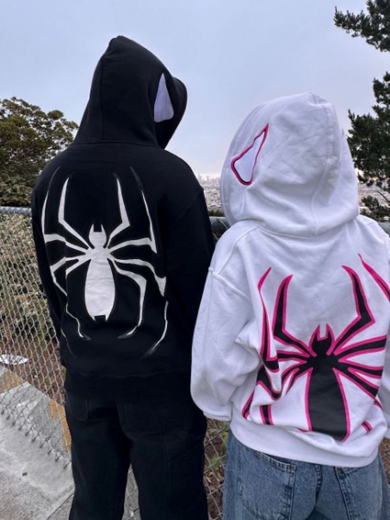 Spider Couple Streetwear Hoodie Kawaii Side