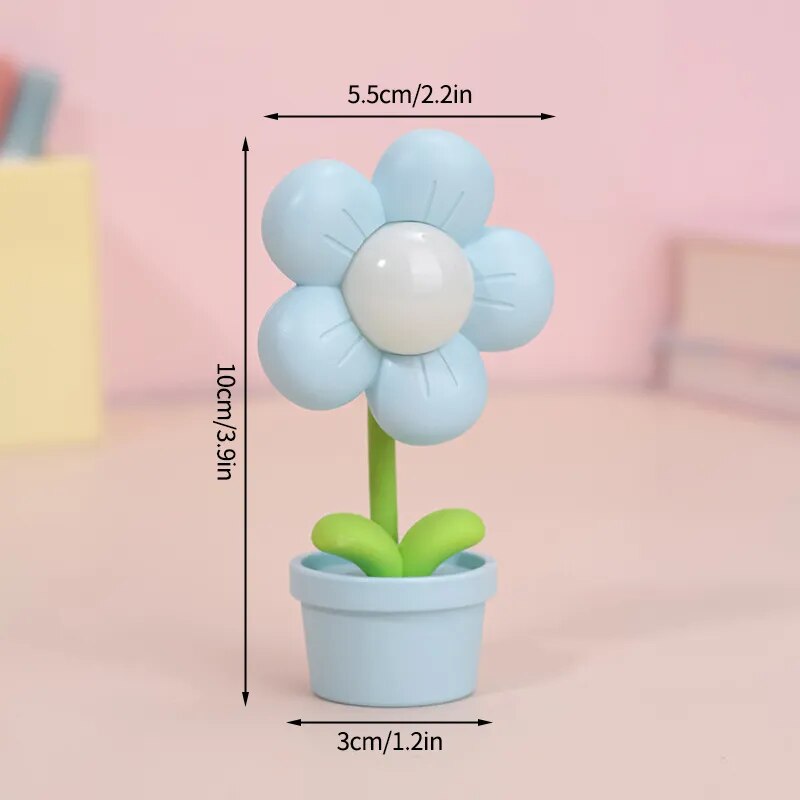 Cute Mini LED Daisy Flower Table Lamp Bedside Night Light