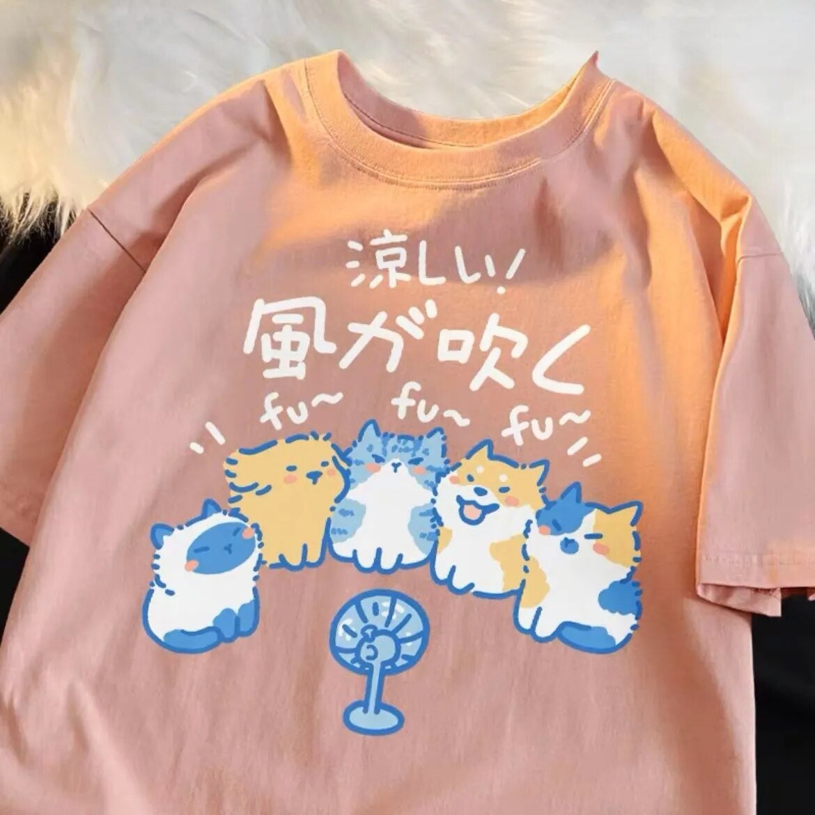 Casual T-Shirt Kittens on the Fan - Kawaii Side