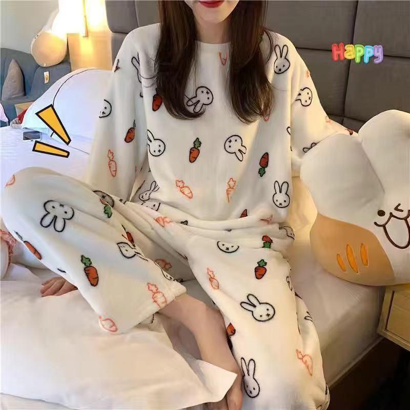 Kawaii Bunny Carrot Pajamas Set - Kawaii Side