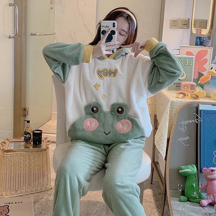 Kawaii Cartoon Frog Eyes Ears Hooded Pajamas Set - Kawaii Side