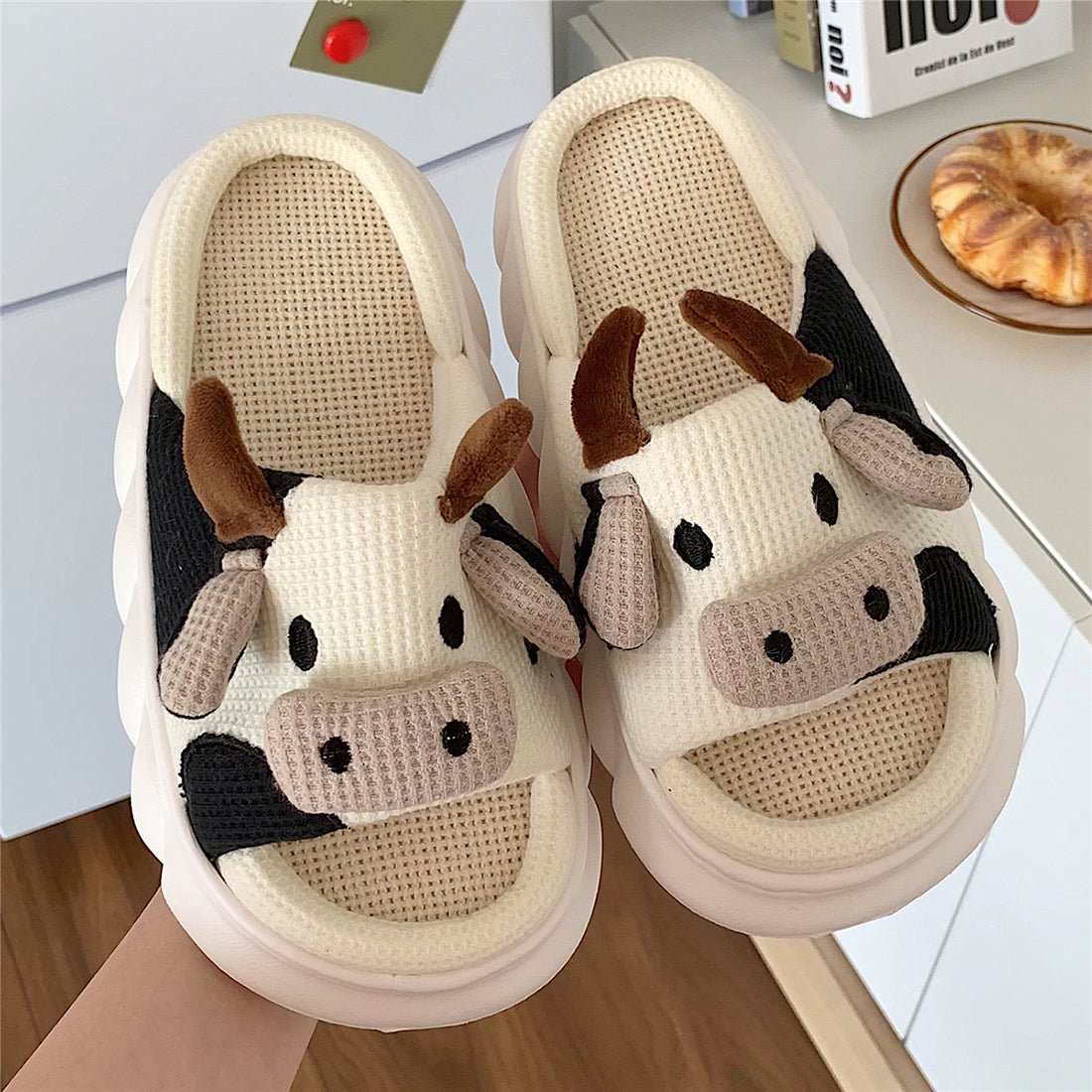 Kawaii Cow Linen Summer Sandals - Kawaii Side