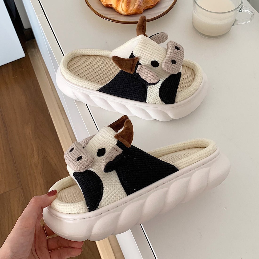 Kawaii Cow Linen Summer Sandals - Kawaii Side
