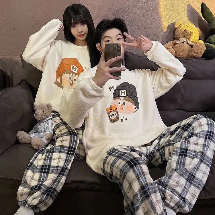 Kawaii Girlfriend Boyfriend Cartoon Print Plush Pajamas Set - Kawaii Side