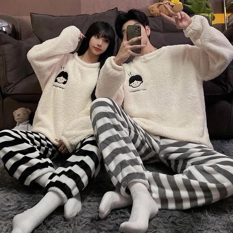 Kawaii Girlfriend Boyfriend Cartoon Print Plush Pajamas Set - Kawaii Side